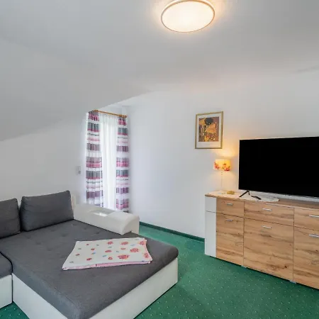 Appartement Haus Toferer By Interhome